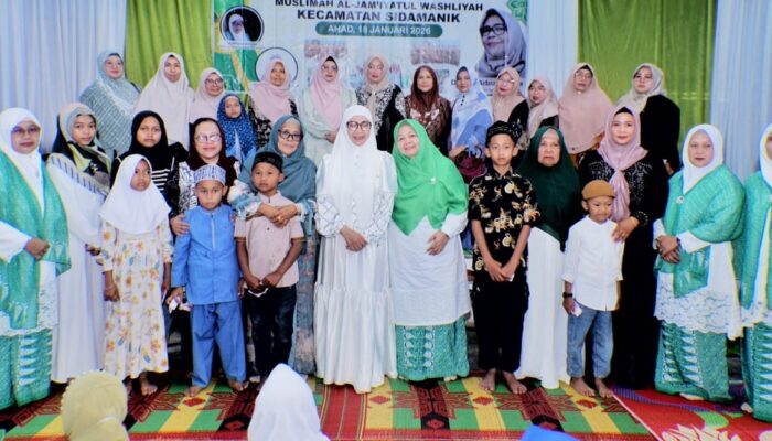 Hadiri Pengajian Akbar Muslimat Al Washliyah Manik Maraja, Ketua TP PKK Kabupaten Simalungun: Teruslah Menjadi Mitra Pemerintah Dalam Membina Umat