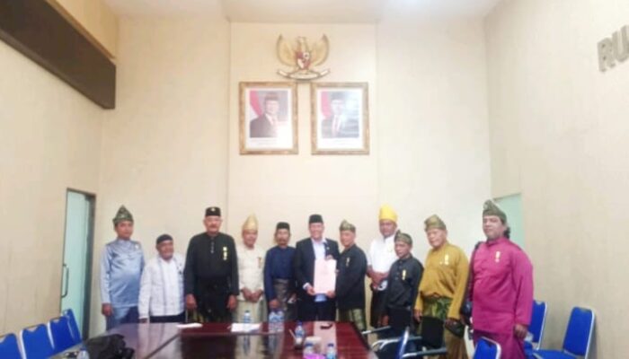 DPRD Batu Bara dan Majelis Kedatukan Melayu Bahas Ranperda untuk Penguatan Legalitas Adat