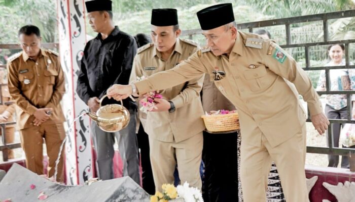Peringati Hari Jadi Ke-193, Pemkab Simalungun Gelar Ziarah ke Makam Raja Marpitu